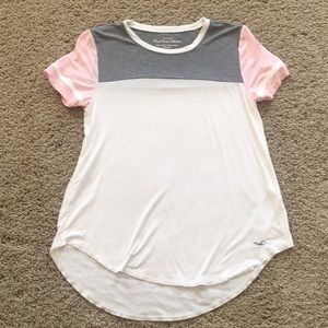 Hollister Must Have Collection Tee